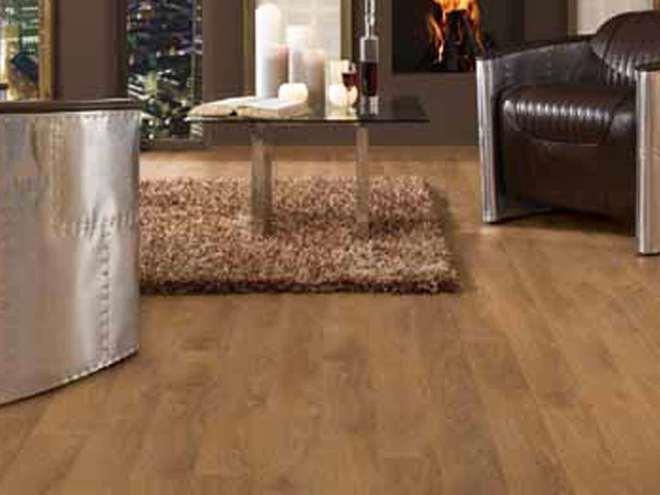 Pavimento in laminato Pircher  collezione "Modern Harlech Oak"
