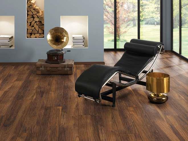 Pavimento in laminato Pircher  collezione " Residence Red River Hickory"